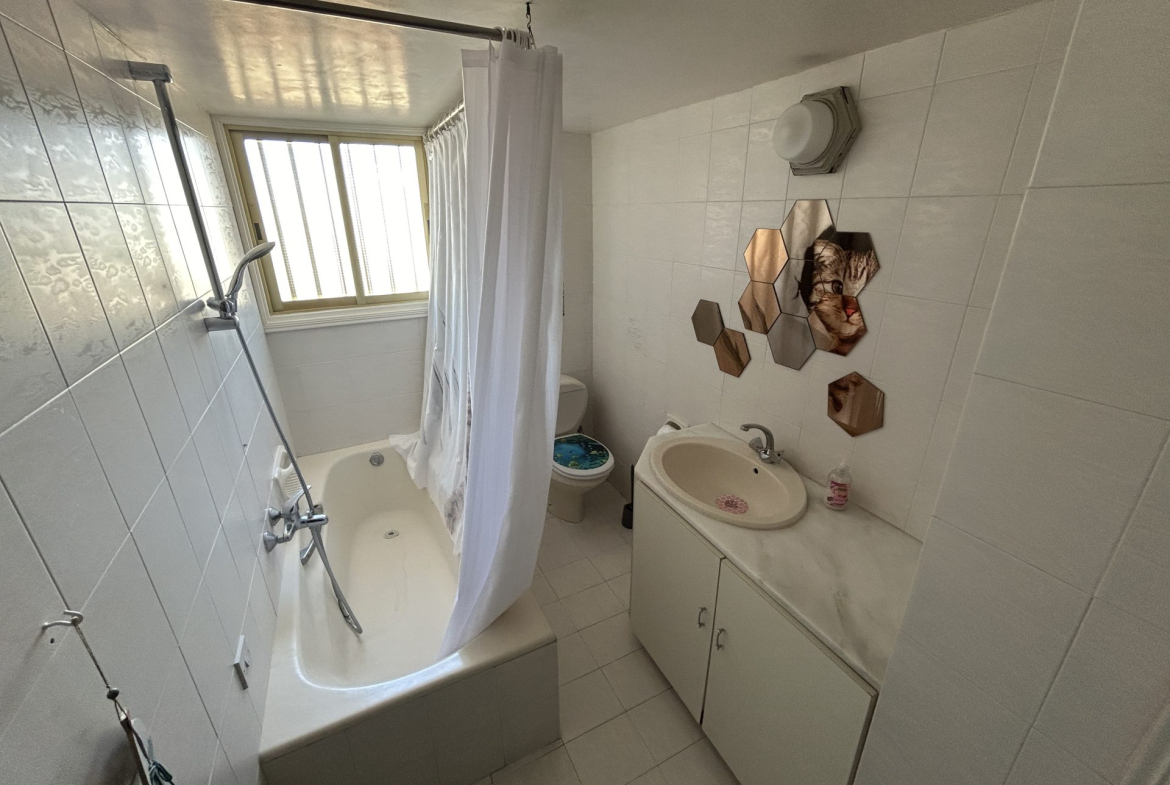 3-bedroom Apartment for Rent, Strovolos, Nicosia