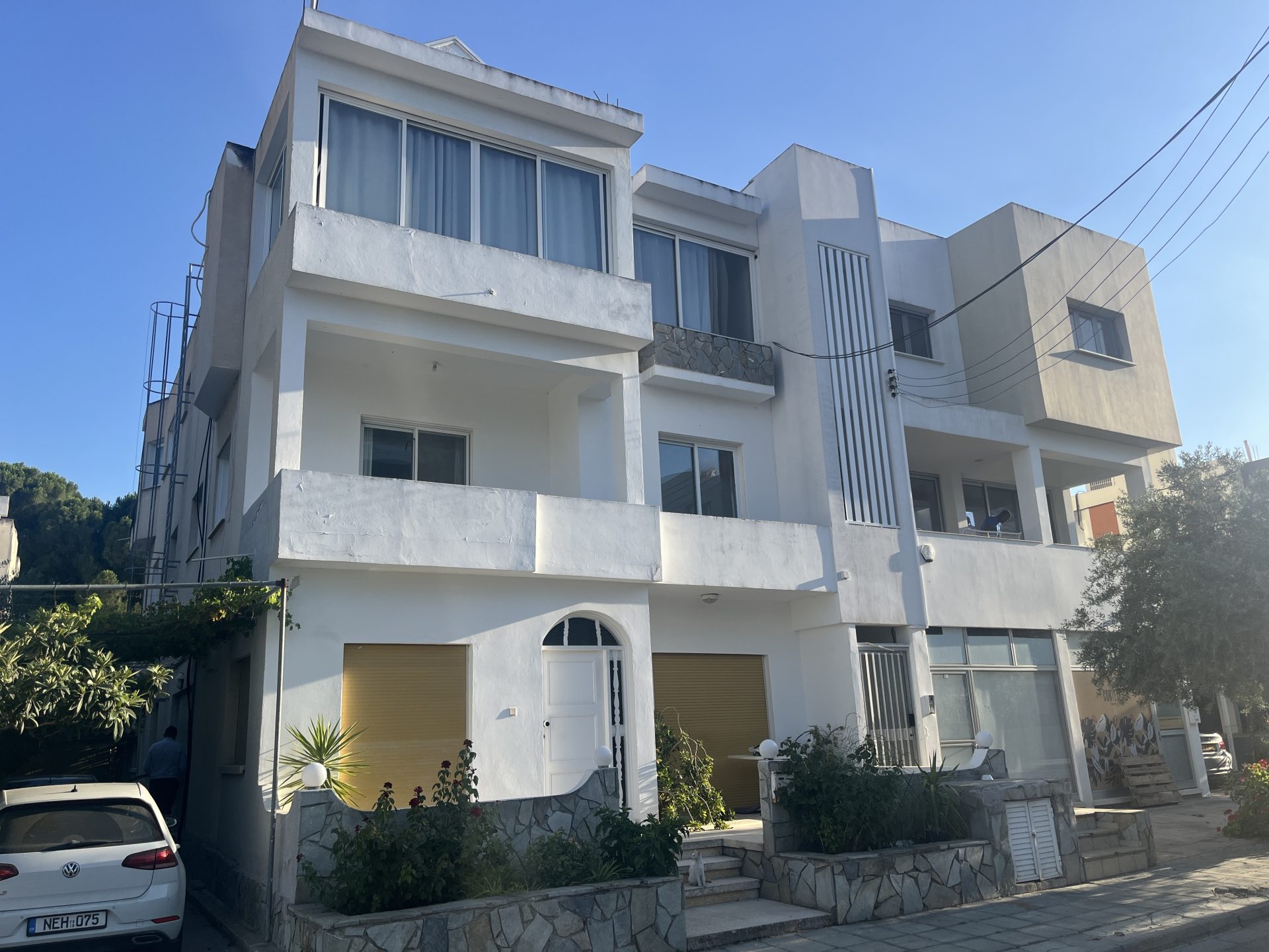 Spacious 2-bedroom Apartment, Egkomi, Nicosia