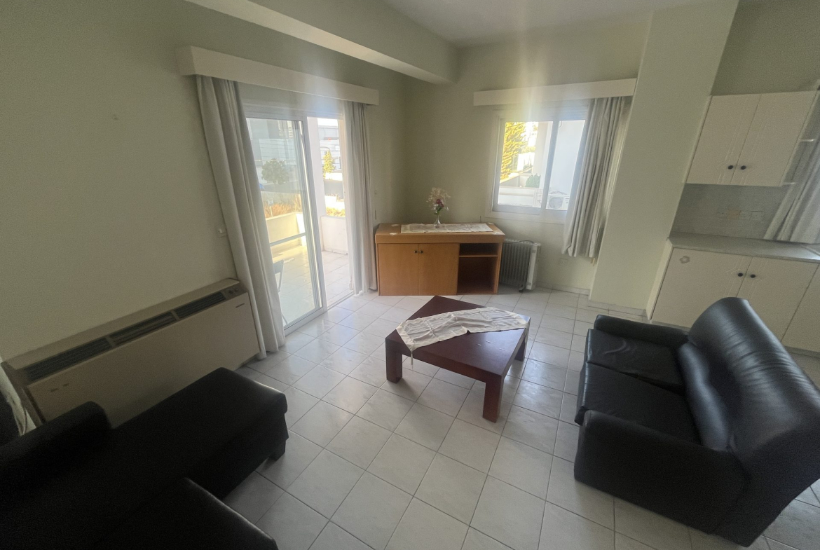 Spacious 2-bedroom Apartment, Egkomi, Nicosia