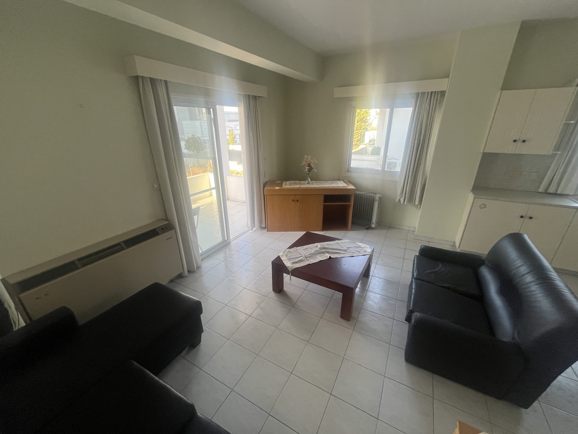 Spacious 2-bedroom Apartment, Egkomi, Nicosia