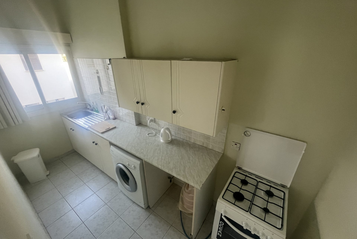 Spacious 2-bedroom Apartment, Egkomi, Nicosia