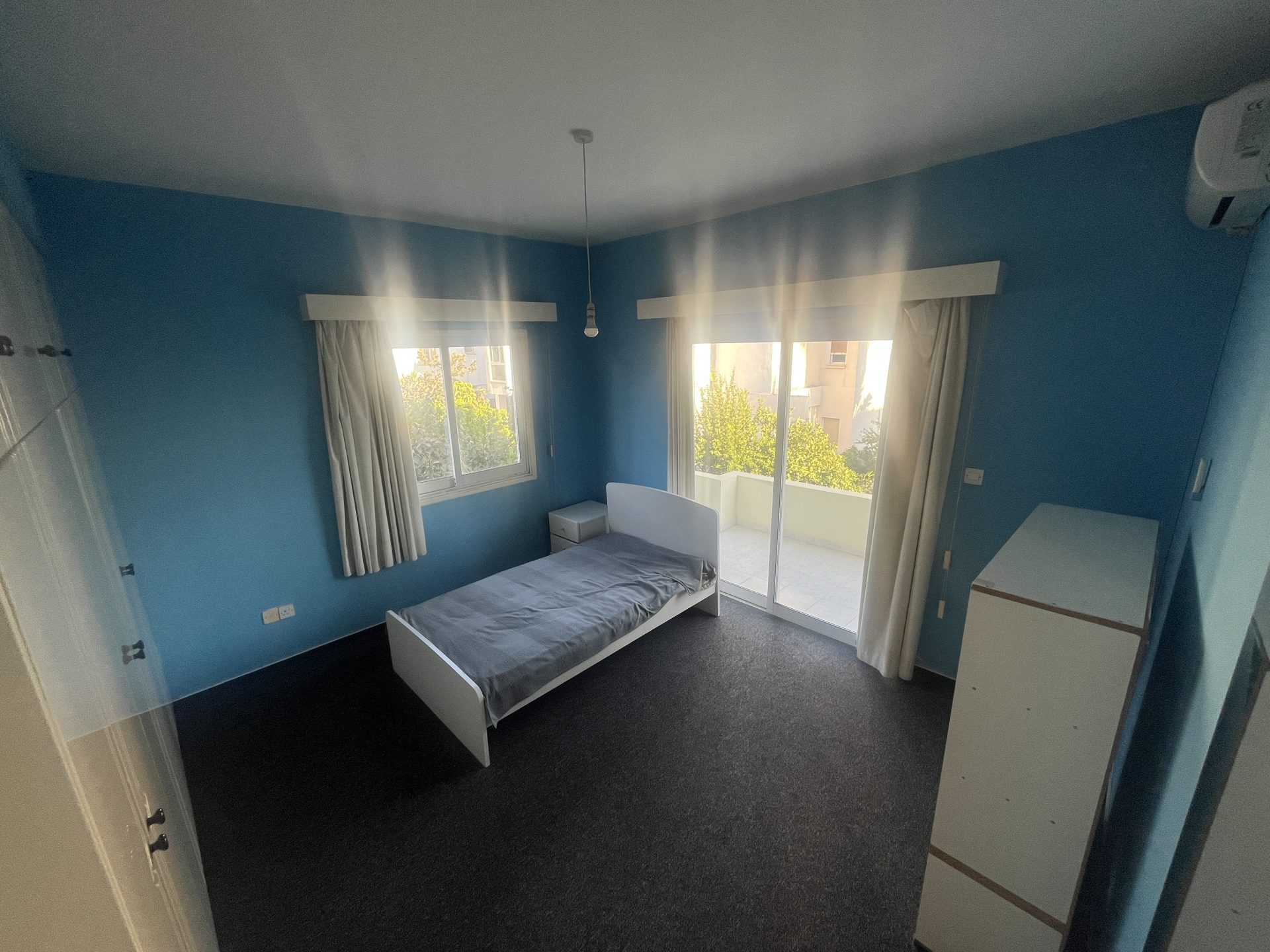 Spacious 2-bedroom Apartment, Egkomi, Nicosia
