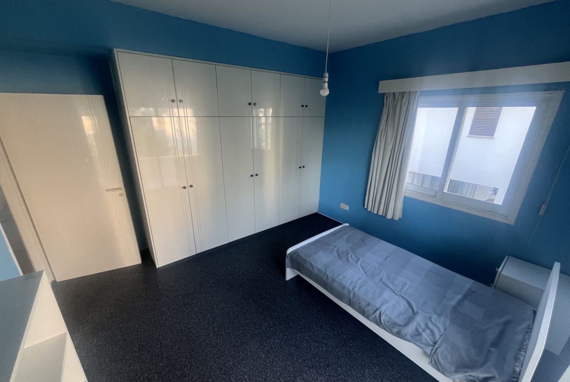 Spacious 2-bedroom Apartment, Egkomi, Nicosia