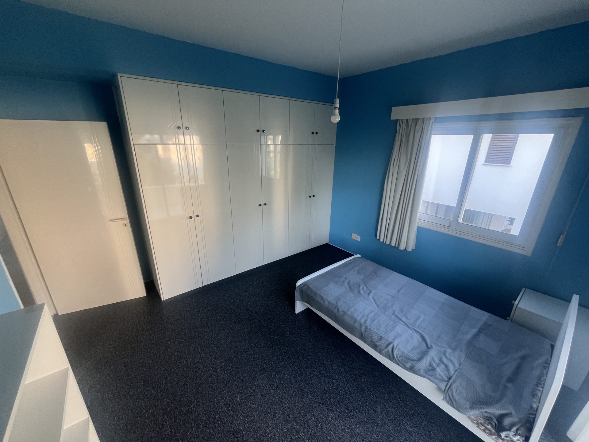 Spacious 2-bedroom Apartment, Egkomi, Nicosia
