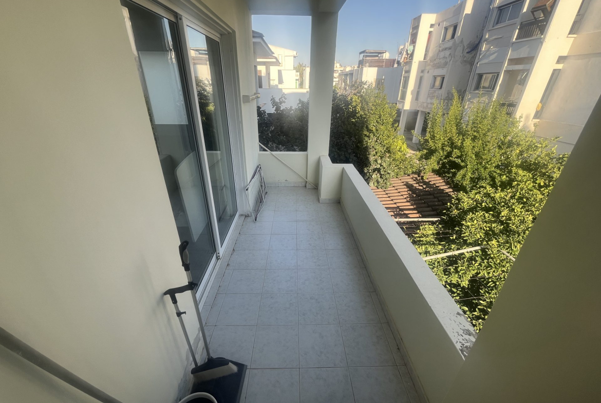 Spacious 2-bedroom Apartment, Egkomi, Nicosia
