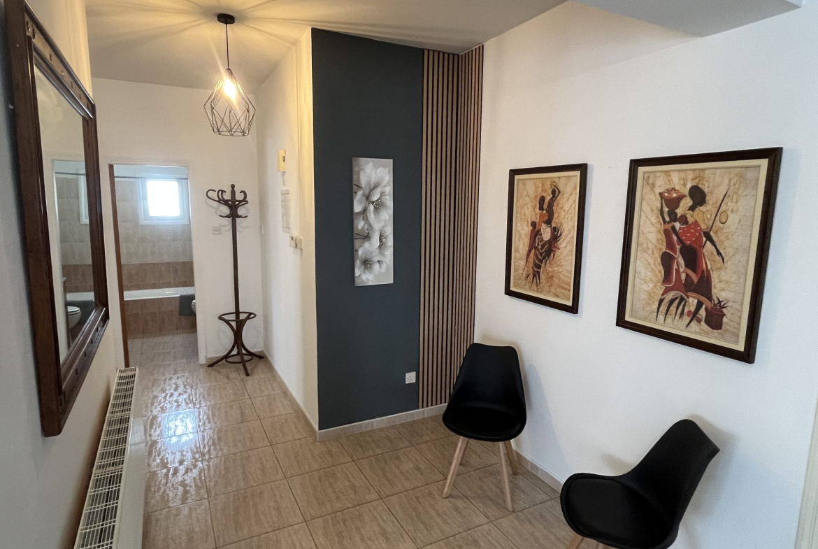 Delightful 2-bedroom Apartment for Rent, Egkomi, Nicosia