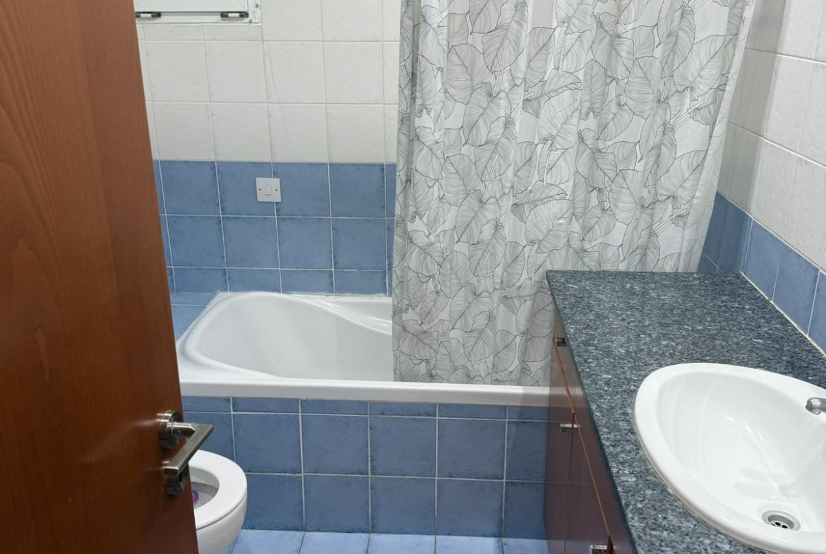 Charming 3-bedroom Apartment, Egkomi, Nicosia
