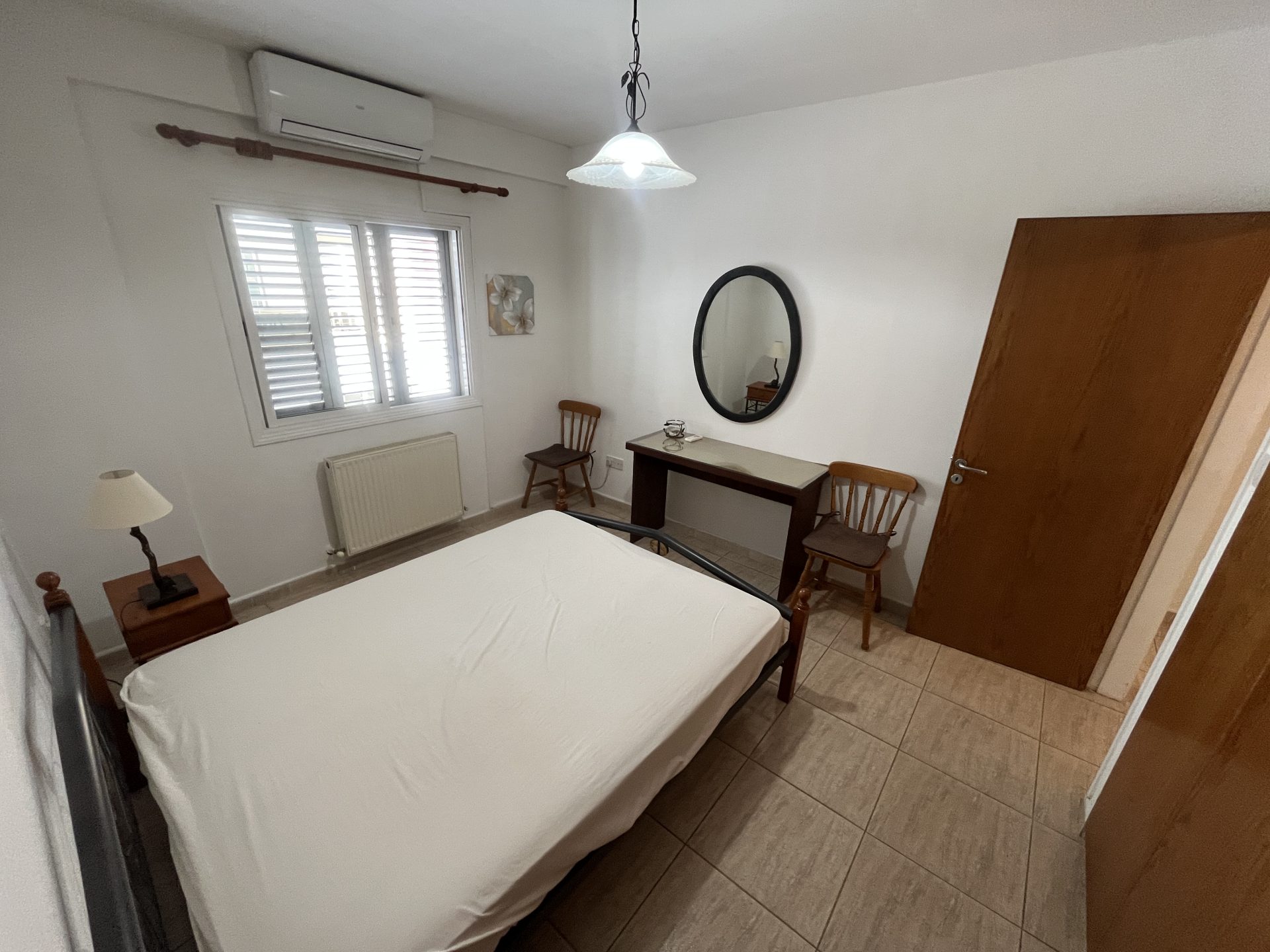 Delightful 2-bedroom Apartment for Rent, Egkomi, Nicosia