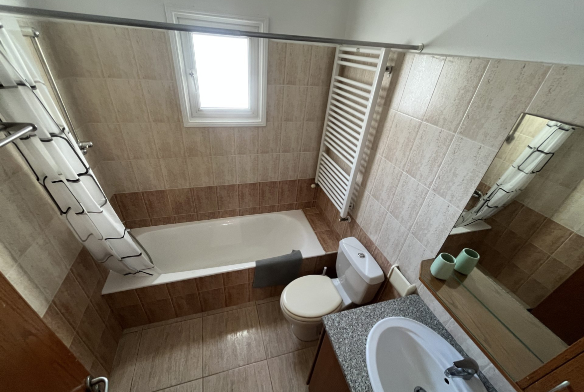 Delightful 2-bedroom Apartment for Rent, Egkomi, Nicosia