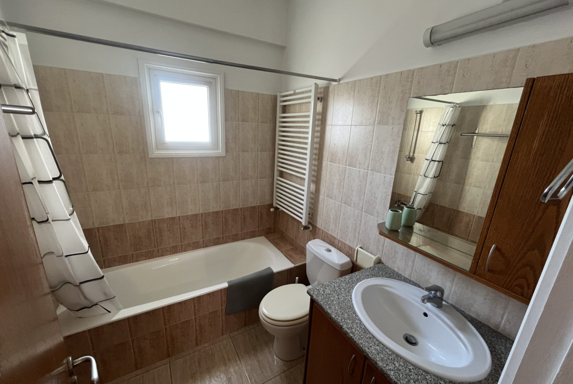 Delightful 2-bedroom Apartment for Rent, Egkomi, Nicosia
