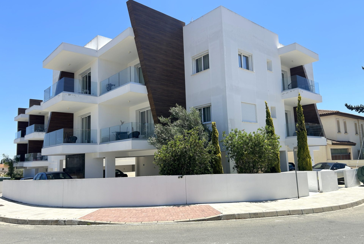 Modern 1-bedroom Apartment for Rent Egkomi, Nicosia