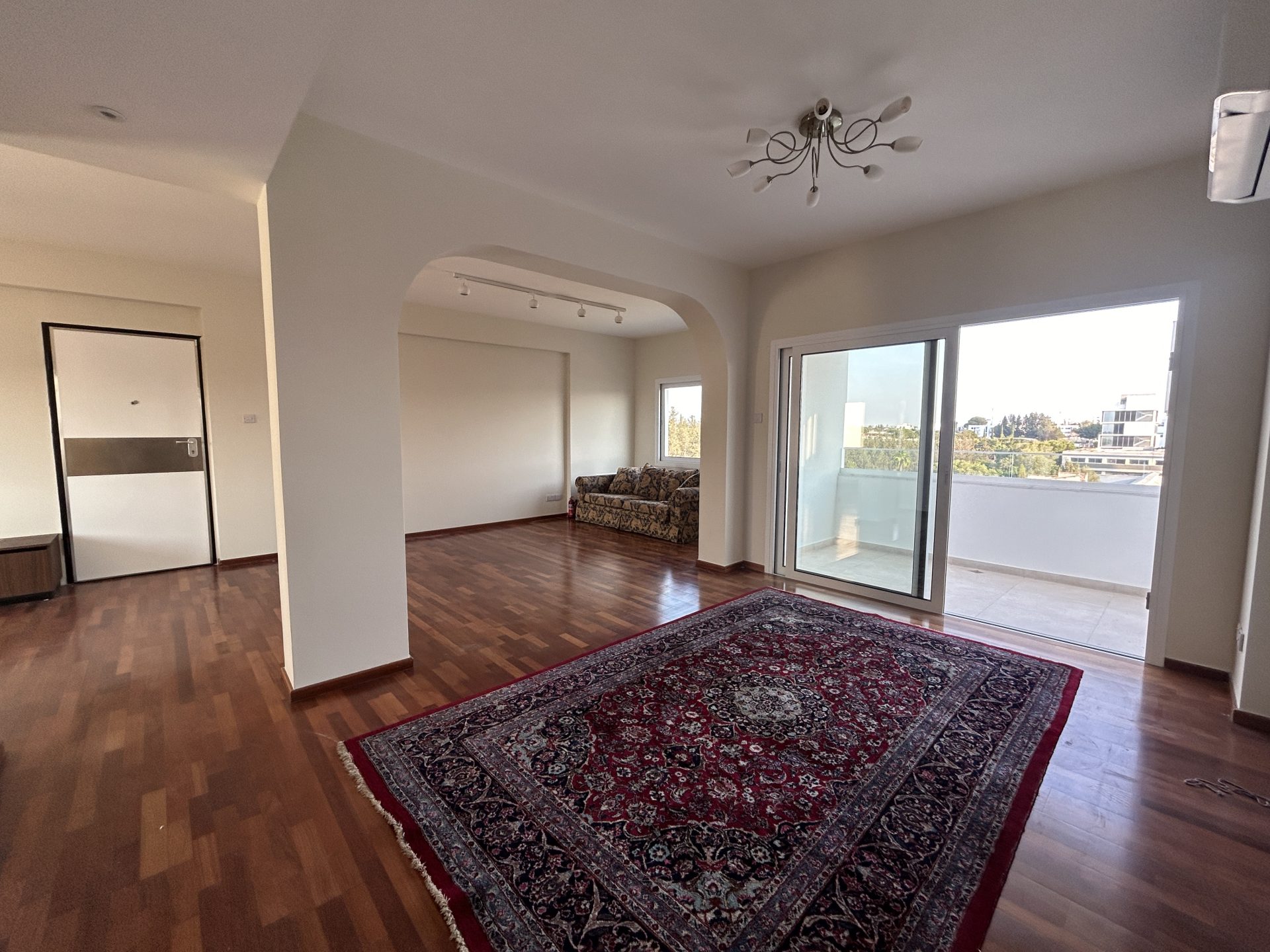 Renovated 3-bedroom Apartment for Rent Acropolis, Nicosia