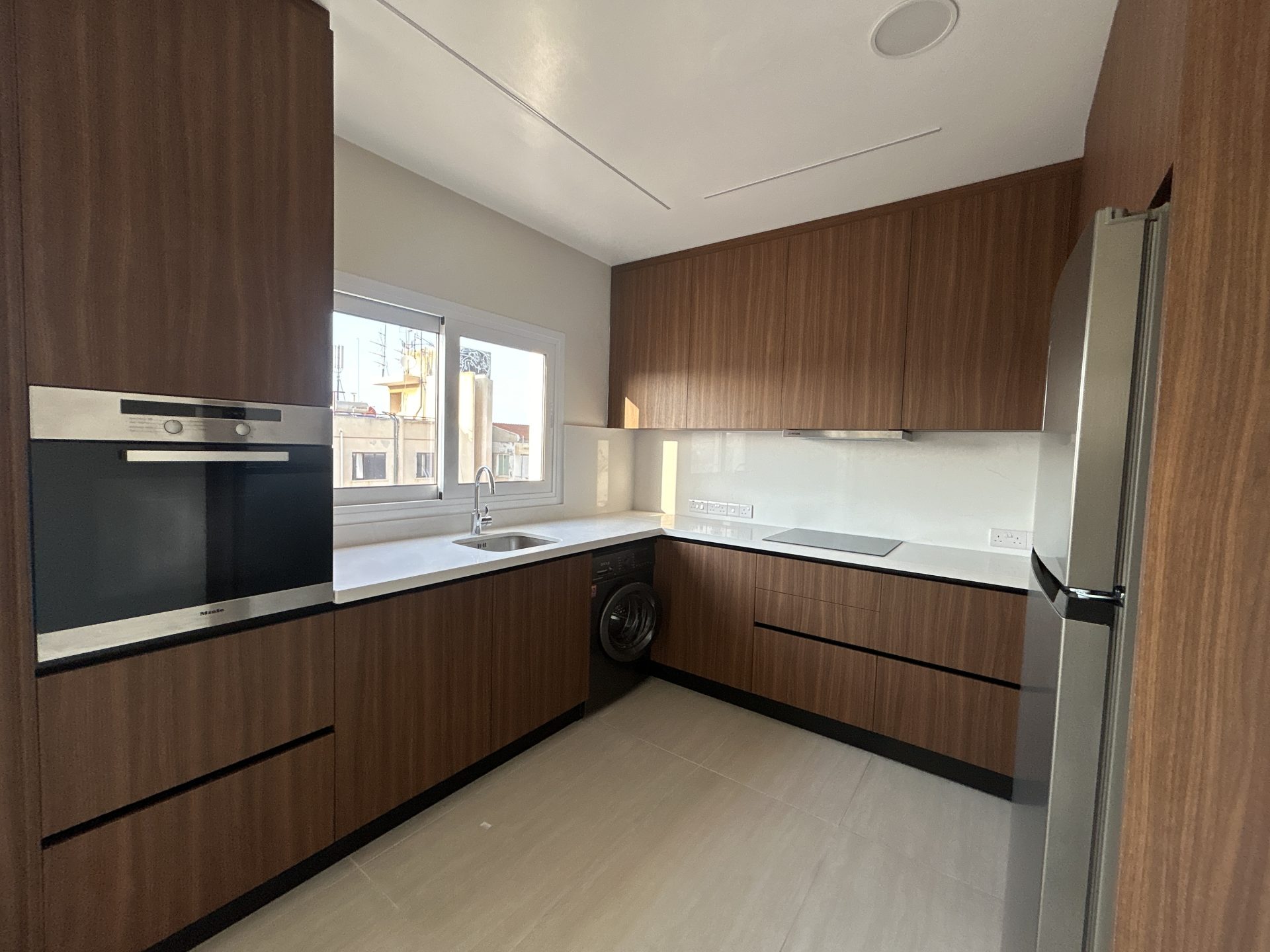 Renovated 3-bedroom Apartment for Rent Acropolis, Nicosia