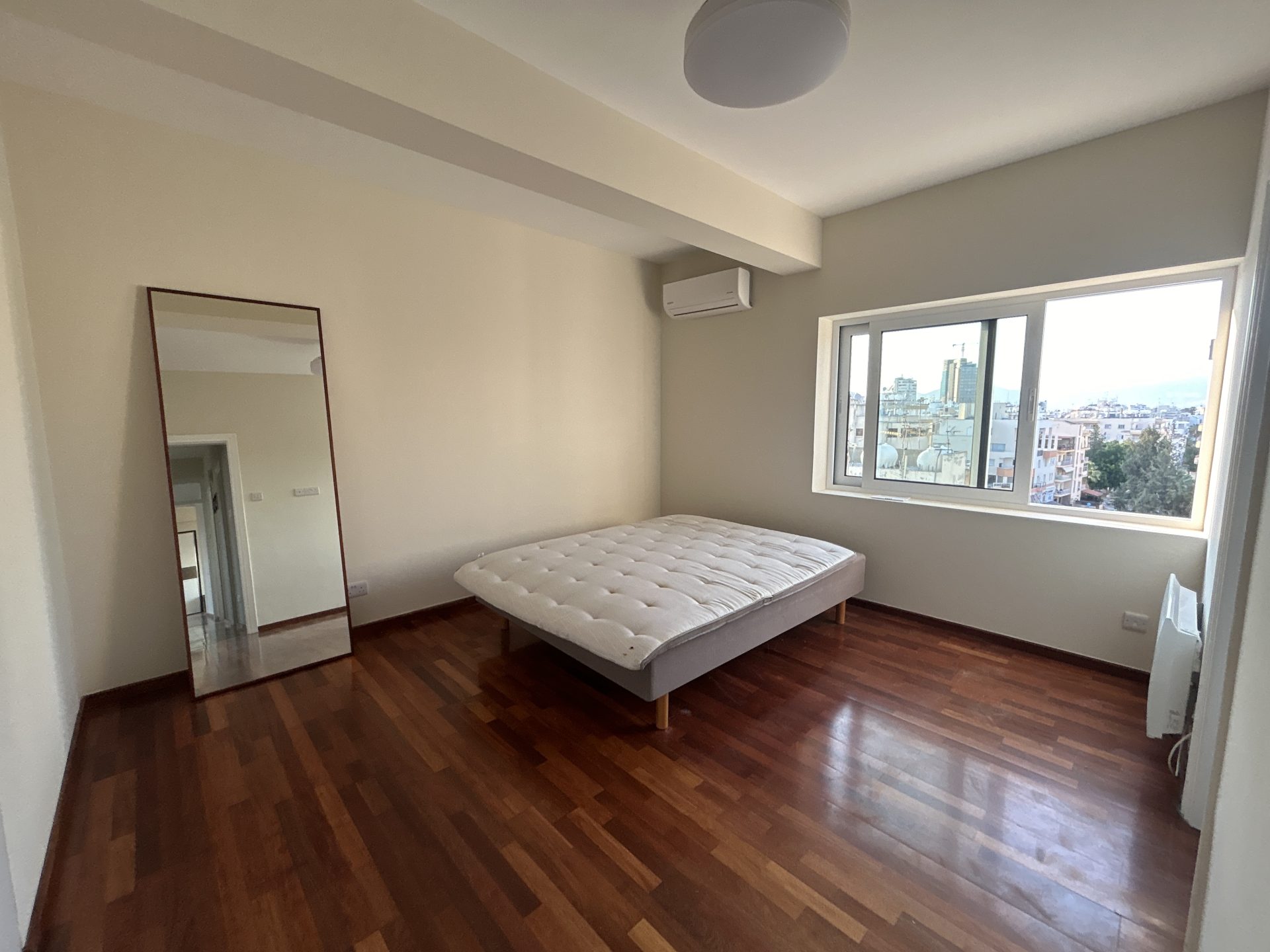 Renovated 3-bedroom Apartment for Rent Acropolis, Nicosia