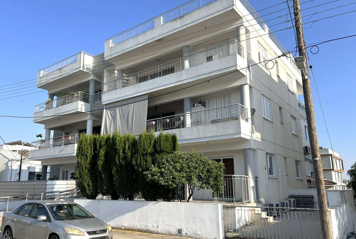 2-bedroom Apartment for Sale in Aglantzia, Nicosia