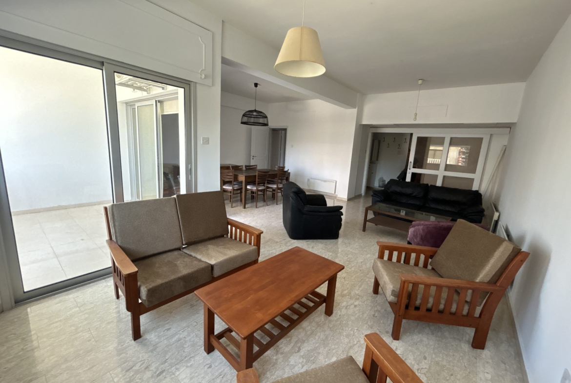 3-bedroom Apartment for Rent, Egkomi, Nicosia
