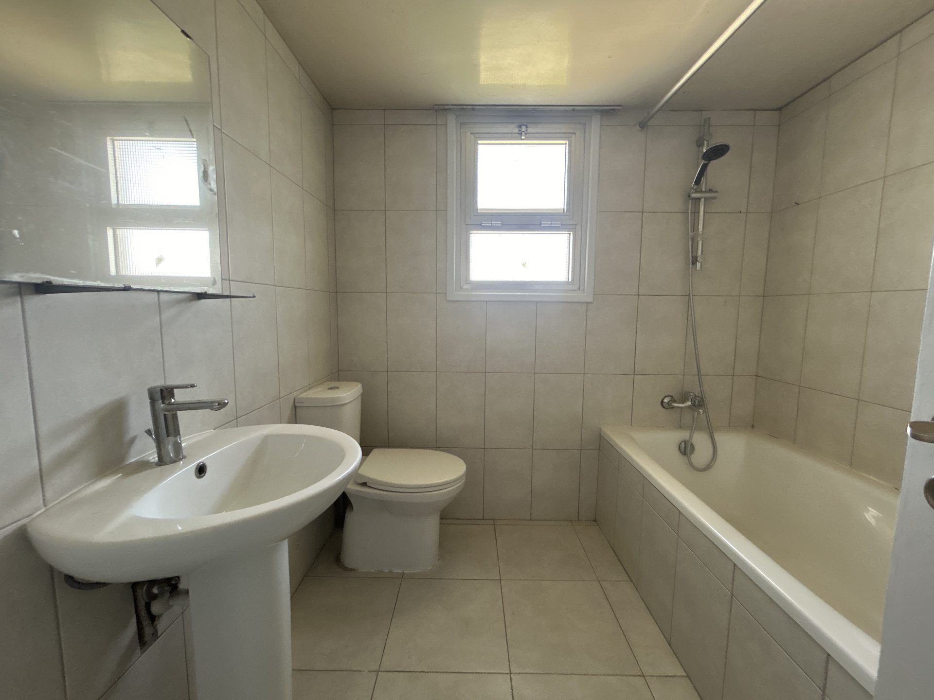 3-bedroom Apartment for Rent, Egkomi, Nicosia