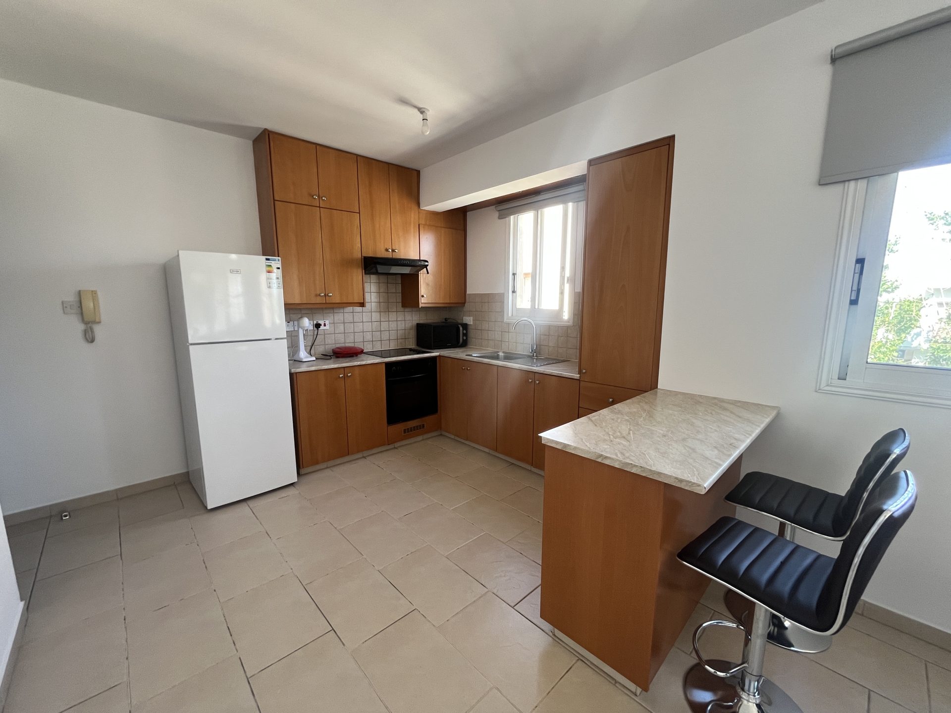 04 Charming 2-bedroom Apartment Strovolos, Nicosia
