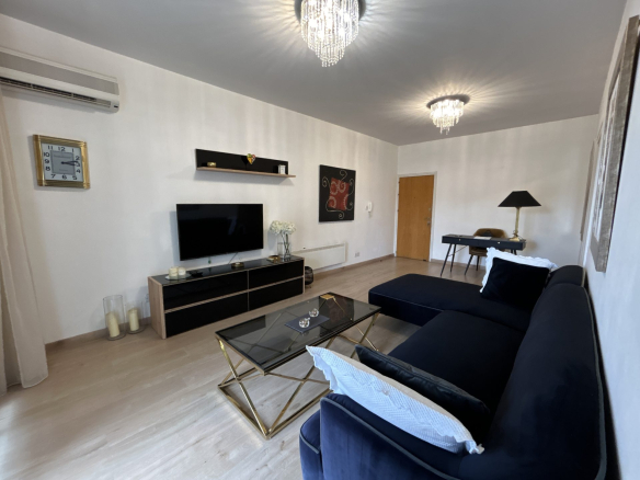 Stylish 2-bedroom Apartment, Strovolos, Nicosia